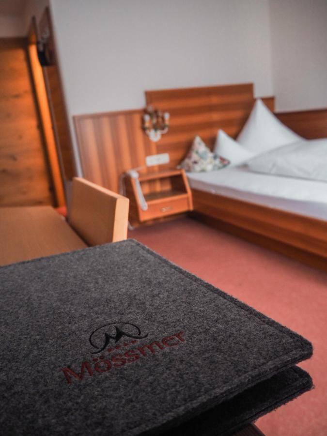 "Quality Hosts Arlberg" Hotel Garni Moessmer Sankt Anton am Arlberg Exterior photo