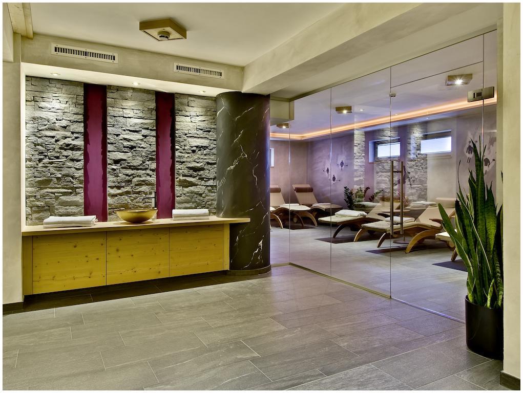 "Quality Hosts Arlberg" Hotel Garni Moessmer Sankt Anton am Arlberg Exterior photo